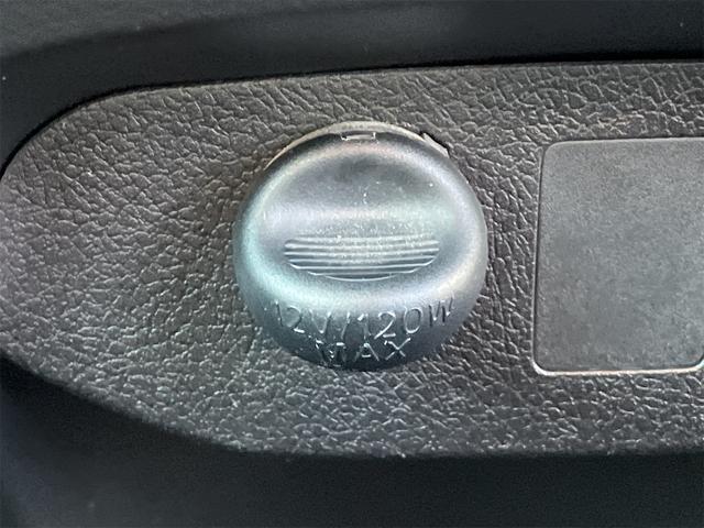 ヴィッツ １．３Ｆ　ＬＥＤエディション　ＥＴＣ　バックカメラ　ナビ　ＴＶ　クリアランスソナー　レーンアシスト　衝突被害軽減システム　オートマチックハイビーム　オートライト　ＬＥＤヘッドランプ　スマートキー　アイドリングストップ（41枚目）