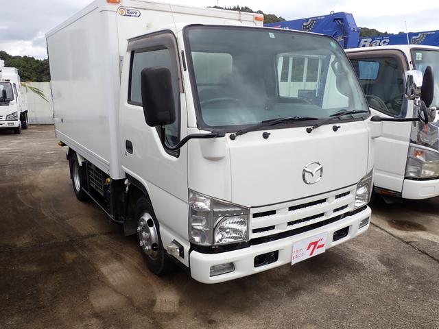 　冷蔵冷凍車　１．５ｔ　５速ミッション車(3枚目)