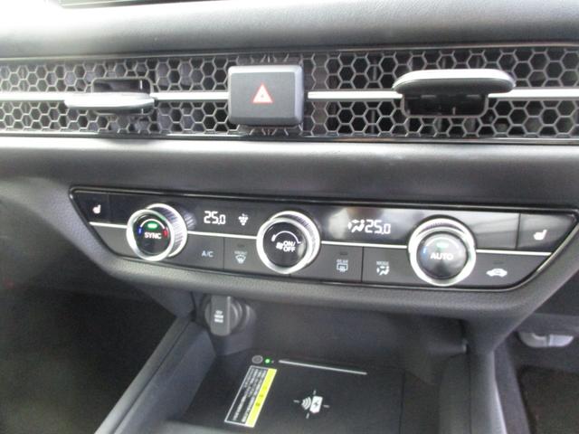 ZR-V e:HEVZ特別仕様車ブラックスタイル 弊社デモカーアップ ホンダセンシング HondaCONNECTディスプレー BOSEプレミアムサウンドシステム マルチビューカメラ ETC2.0 本革シート パワーテールゲート ワイヤレス充電器 禁煙(15枚目)