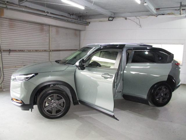 ヴェゼル ｅ：ＨＥＶＸ・ＨｕＮＴパッケージ　デモカーアップ　ホンダセンシング　Ｈｏｎｄａ　ＣＯＮＮＥＣＴ　Ｇａｔｈｅｒｓナビ　リアカメラｄｅあんしんプラス４　純正ドライブレコーダー　ＥＴＣ２０　パドルシフト　ＬＥＤヘッドライト　スマートキー（6枚目）