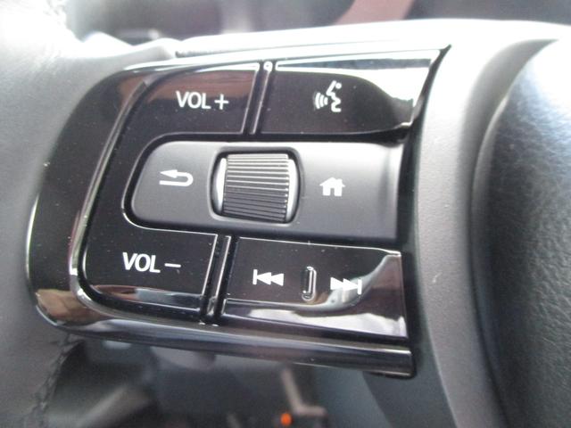 ヴェゼル ｅ：ＨＥＶＸ・ＨｕＮＴパッケージ　デモカーアップ　ホンダセンシング　Ｈｏｎｄａ　ＣＯＮＮＥＣＴ　Ｇａｔｈｅｒｓナビ　リアカメラｄｅあんしんプラス４　純正ドライブレコーダー　ＥＴＣ２０　パドルシフト　ＬＥＤヘッドライト　スマートキー（21枚目）