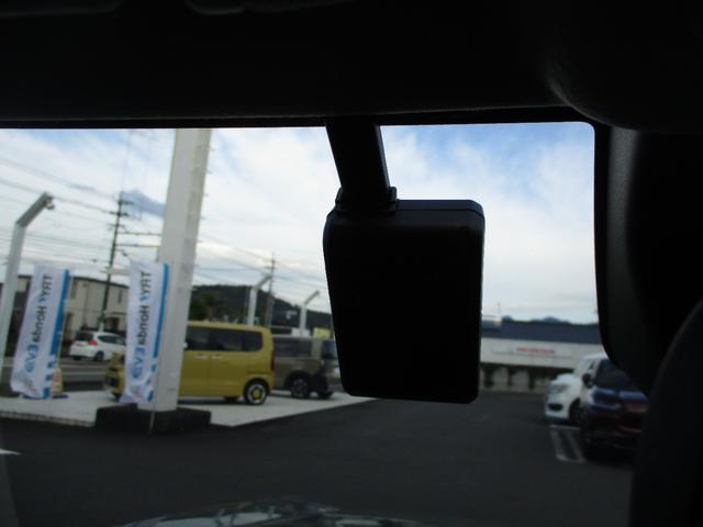 ヴェゼル ｅ：ＨＥＶＸ・ＨｕＮＴパッケージ　デモカーアップ　ホンダセンシング　Ｈｏｎｄａ　ＣＯＮＮＥＣＴ　Ｇａｔｈｅｒｓナビ　リアカメラｄｅあんしんプラス４　純正ドライブレコーダー　ＥＴＣ２０　パドルシフト　ＬＥＤヘッドライト　スマートキー（23枚目）