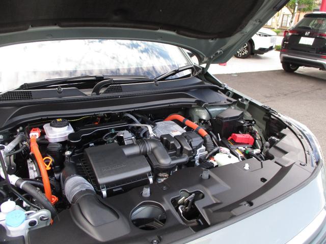 ヴェゼル ｅ：ＨＥＶＸ・ＨｕＮＴパッケージ　デモカーアップ　ホンダセンシング　Ｈｏｎｄａ　ＣＯＮＮＥＣＴ　Ｇａｔｈｅｒｓナビ　リアカメラｄｅあんしんプラス４　純正ドライブレコーダー　ＥＴＣ２０　パドルシフト　ＬＥＤヘッドライト　スマートキー（32枚目）