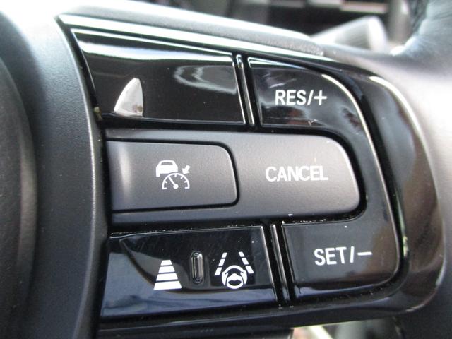 ヴェゼル ｅ：ＨＥＶＺ　ワンオーナー　ホンダセンシング　ＨｏｎｄａＣＯＮＮＥＣＴディスプレー　ＴＶ　Ｂｌｕｅｔｏｏｔｈ　バックカメラ　ＥＴＣ２．０　ワイヤレス充電器　シートヒーター　ステアリングヒーター　ＬＥＤヘッドライト（23枚目）