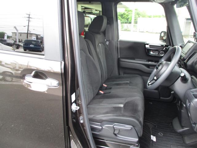 N-BOXカスタム L 弊社で使用していた車両です Gathersナビ DVD CD TV ミュージックラック Bluetooth バックカメラ ETC オートエアコン シートヒーター LEDオートヘッドライト 禁煙 AC(9枚目)