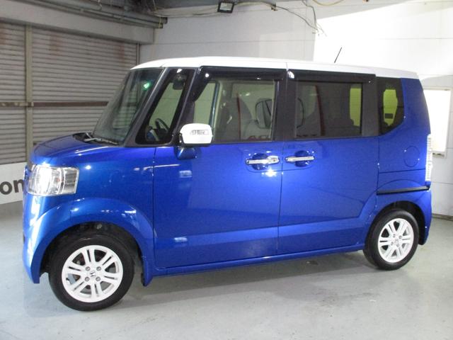 目立つ傷や凹みも少なくきれいな車両です