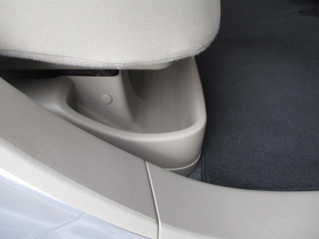 N-WGN G GathersCDデッキオートエアコンベンチシートスマートキープッシュスタートベンチシート車検令和8年6月走行距離は32291キロ スマートキーシステム AAC キーレスキー 運転席エアバック PW(19枚目)