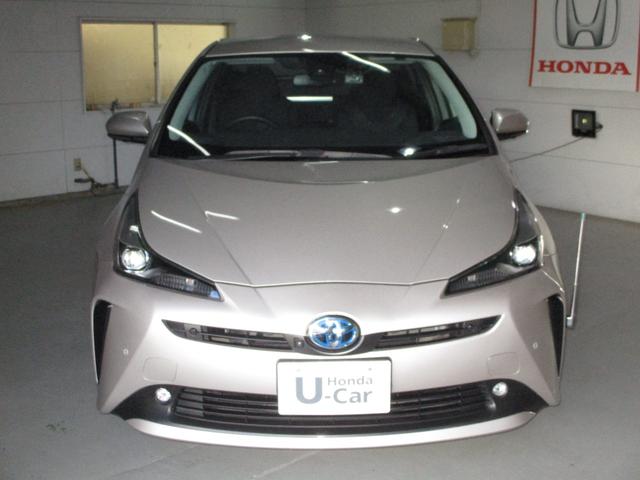 プリウス Ａ　ワンオーナー　トヨタＯＰナビ　　ＣＤ　ＴＶ　Ｂｌｕｅｔｏｏｔｈ　バックカメラ　ＥＴＣ　社外前後ドライブレコーダーＬＥＤオートヘッドライト　運転席パワーシート　オートエアコン　スマートキー　Ｂモニタ（2枚目）