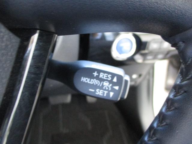 プリウス Ａ　ワンオーナー　トヨタＯＰナビ　　ＣＤ　ＴＶ　Ｂｌｕｅｔｏｏｔｈ　バックカメラ　ＥＴＣ　社外前後ドライブレコーダーＬＥＤオートヘッドライト　運転席パワーシート　オートエアコン　スマートキー　Ｂモニタ（23枚目）