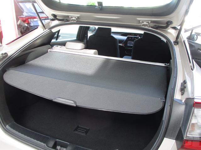 プリウス Ａ　ワンオーナー　トヨタＯＰナビ　　ＣＤ　ＴＶ　Ｂｌｕｅｔｏｏｔｈ　バックカメラ　ＥＴＣ　社外前後ドライブレコーダーＬＥＤオートヘッドライト　運転席パワーシート　オートエアコン　スマートキー　Ｂモニタ（27枚目）