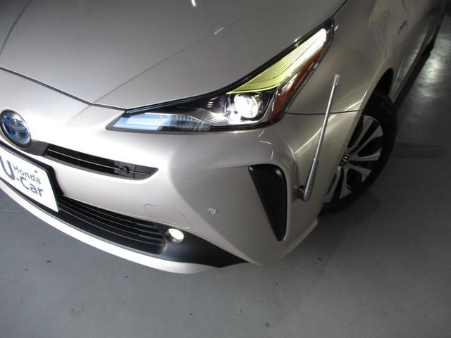 プリウス Ａ　ワンオーナー　トヨタＯＰナビ　　ＣＤ　ＴＶ　Ｂｌｕｅｔｏｏｔｈ　バックカメラ　ＥＴＣ　社外前後ドライブレコーダーＬＥＤオートヘッドライト　運転席パワーシート　オートエアコン　スマートキー　Ｂモニタ（28枚目）