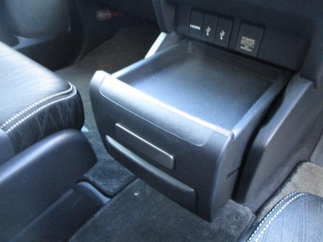 オデッセイ アブソルート・Xホンダセンシングアドバンスドパッケジ ホンダセンシング Hondaインターナビ 後席モニター マルチビューカメラETCLEDヘッドライト プレミアムクレードルシート コンフォートビューパッケージ 後席ロールサンシエイド 運転席パワーシート(32枚目)