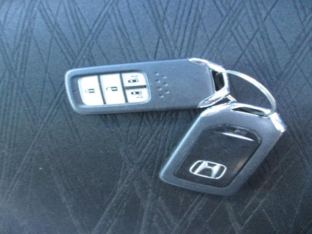 オデッセイ アブソルート・Xホンダセンシングアドバンスドパッケジ ホンダセンシング Hondaインターナビ 後席モニター マルチビューカメラETCLEDヘッドライト プレミアムクレードルシート コンフォートビューパッケージ 後席ロールサンシエイド 運転席パワーシート(39枚目)