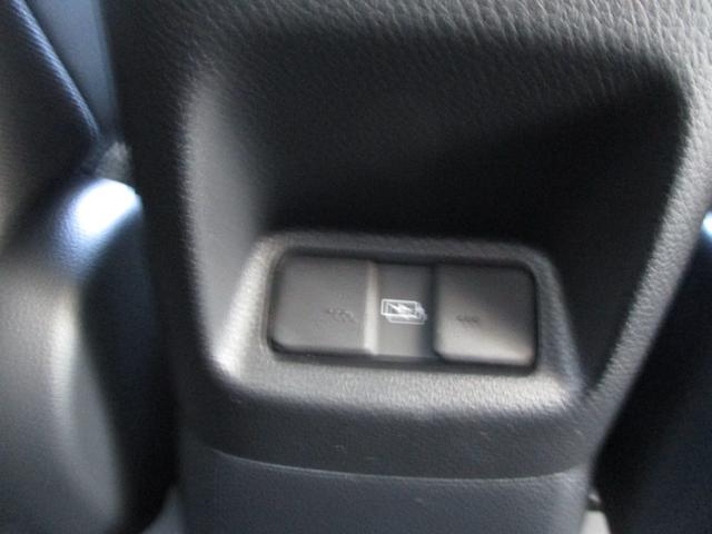 フィット e:HEVホーム HondaSENSING Honda CONNECTディスプレイ TV Bluetoot バックカメラ ETC2.0 LEDヘッドライト クルーズコントロール オートエアコン スマートキー キーレス(25枚目)
