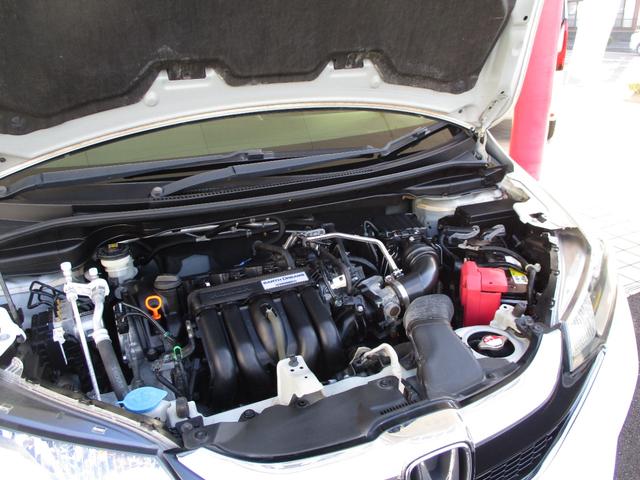 フィット 13G・Fパッケージ コンフォートエディション ワンオーナーGathersナビ Bluetooth バックカメラ ETC 社外ドライブレコーダー オートリトラミラー オートエアコン スマートキー プッシュスタート インテリキー 1オ-ナ- Rカメラ(27枚目)