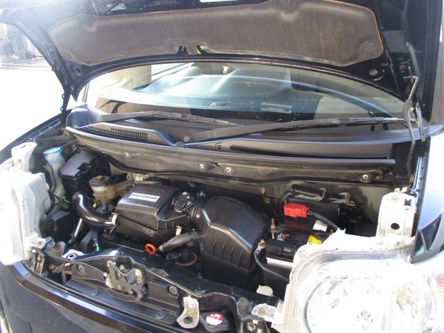 Ｎ－ＢＯＸ Ｇ・Ｌパッケージ　ワンオーナーＧａｔｈｅｒｓナビＤＶＤ　ＣＤ　ＴＶ　Ｂｌｕｅｔｏｏｔｈバックカメラハンドルリモートコントロールスイッチオートエアコン電動スライドドア後席ロールサンシエイドスマートキー　ベンチ席　全席ＰＷ（28枚目）