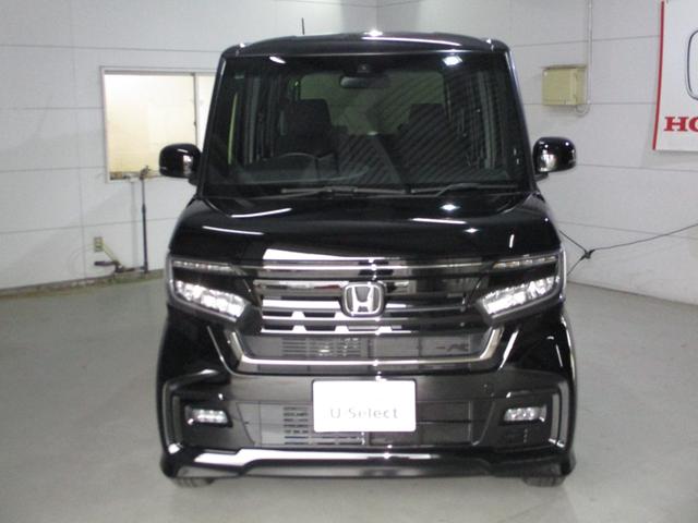 Ｎ－ＢＯＸカスタム Ｌスタイル＋ブラック　特別仕様車ＬＳＴＹＬＥ＋ＢＬＡＣホンダセンシングＧａｔｈｅｒｓＶＸＭ－２３４ＶＦＩＢｌｕｅｔｏｏｔｈバックカメラ両側電動スライドドアオートリトラミラーシートヒータースマートキー　禁煙　ＤＶＤ再生（3枚目）