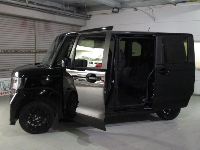 Ｎ－ＢＯＸカスタム Ｌスタイル＋ブラック　特別仕様車ＬＳＴＹＬＥ＋ＢＬＡＣホンダセンシングＧａｔｈｅｒｓＶＸＭ－２３４ＶＦＩＢｌｕｅｔｏｏｔｈバックカメラ両側電動スライドドアオートリトラミラーシートヒータースマートキー　禁煙　ＤＶＤ再生（7枚目）