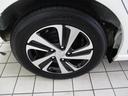 純正のアルミホイールも付いてます