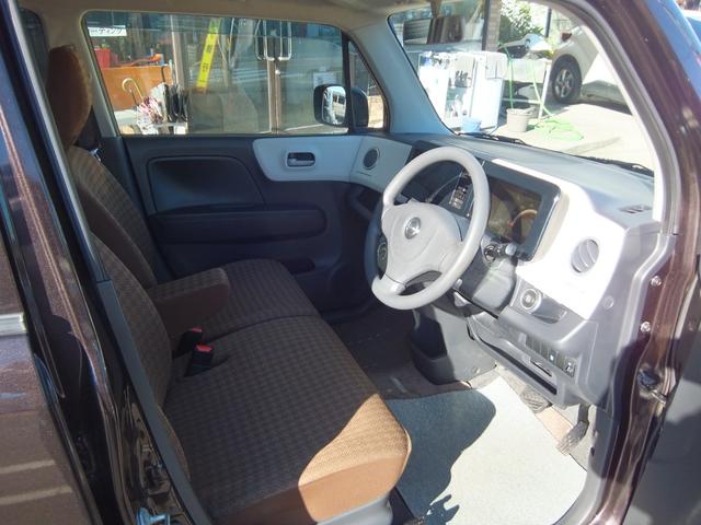 モコ S アイドリングストップ 保証/ナビ/TV/バックカメラ/ABS/キーレス/スマートキー/プッシュスタート/エアコン/パワーステアリング/パワーウィンドウ/盗難防止システム/衝突安全ボディ/エアバッグ/ベンチシート(10枚目)