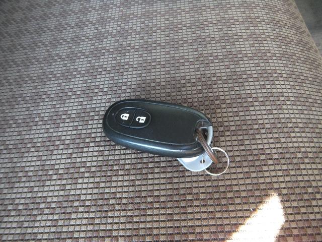 モコ S アイドリングストップ 保証/ナビ/TV/バックカメラ/ABS/キーレス/スマートキー/プッシュスタート/エアコン/パワーステアリング/パワーウィンドウ/盗難防止システム/衝突安全ボディ/エアバッグ/ベンチシート(26枚目)