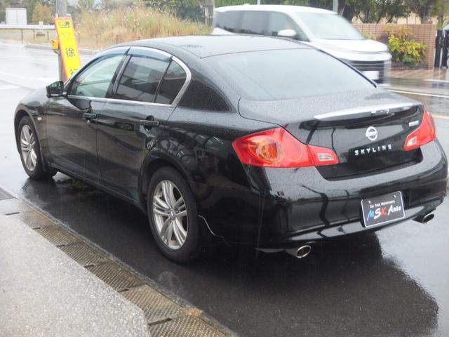 スカイライン 250GT 保証/ナビ/TV/ETC/ABS/サイドカメラ/バックカメラ/電動シート/エアバッグ/エアコン/パワーステアリング/パワーウィンドウ/エアバッグ/キーレス/スマートキー/プッシュスタート(7枚目)