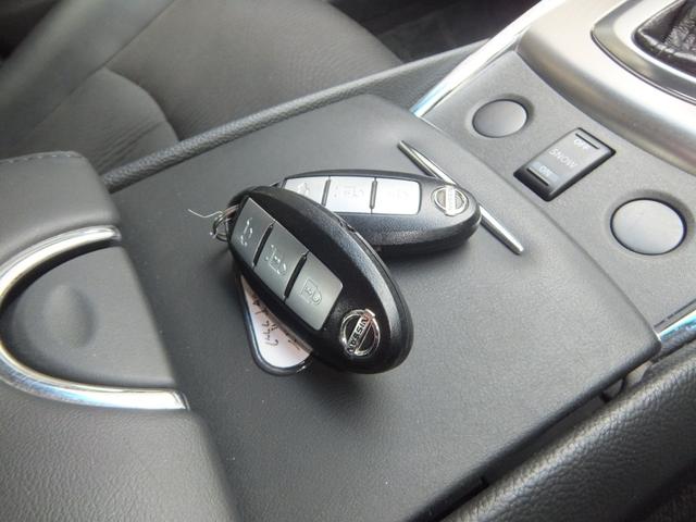 スカイライン 250GT 保証/ナビ/TV/ETC/ABS/サイドカメラ/バックカメラ/電動シート/エアバッグ/エアコン/パワーステアリング/パワーウィンドウ/エアバッグ/キーレス/スマートキー/プッシュスタート(25枚目)