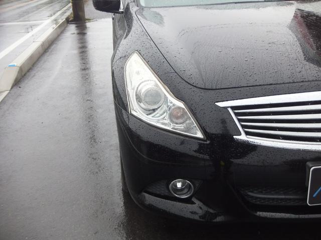 スカイライン 250GT 保証/ナビ/TV/ETC/ABS/サイドカメラ/バックカメラ/電動シート/エアバッグ/エアコン/パワーステアリング/パワーウィンドウ/エアバッグ/キーレス/スマートキー/プッシュスタート(28枚目)