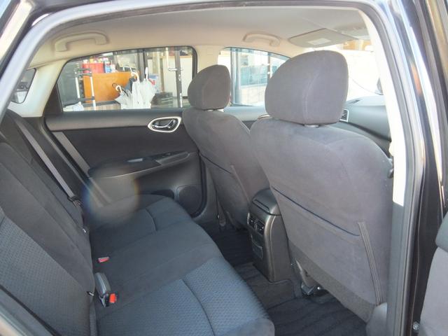 シルフィ G 保証/ナビ/TV/ETC/ABS/バックカメラ/ドライブレコーダー/エアコン/パワーステアリング/パワーウィンドウ/エアバッグ/助手席エアバック/キーレス/スマートキー/プッシュスタート(12枚目)