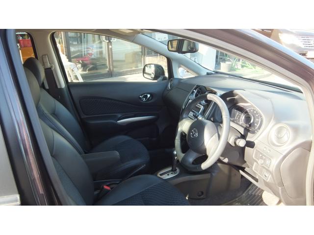 ノート メダリスト 保証/ABS/全方位カメラ/キーレス/スマートキー/プッシュスタート/エアコン/パワーステアリング/パワーウィンドウエアバッグ/助手席エアバック/盗難防止システム/衝突安全ボディ/アルミ(10枚目)