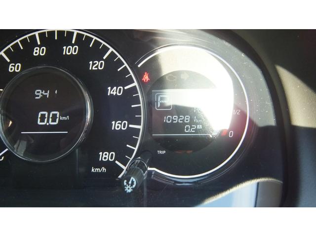 ノート メダリスト 保証/ABS/全方位カメラ/キーレス/スマートキー/プッシュスタート/エアコン/パワーステアリング/パワーウィンドウエアバッグ/助手席エアバック/盗難防止システム/衝突安全ボディ/アルミ(21枚目)