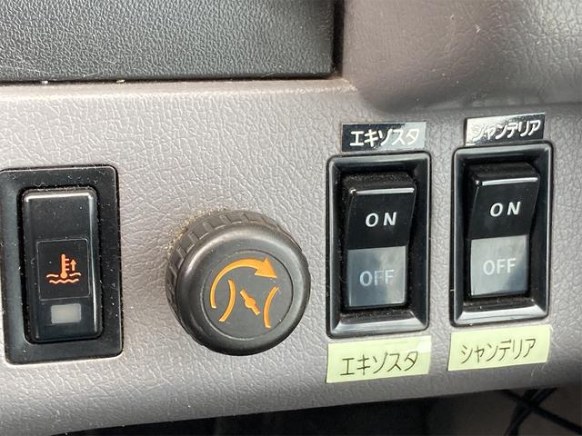 22人乗り リアサロン 調光式シャンデリア フリップダウンモニター マイク付 冷蔵庫 自動ドア ドライブレコーダー ETC バックカメラ DVD再生(8枚目)