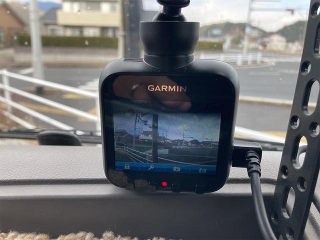 22人乗り リアサロン 調光式シャンデリア フリップダウンモニター マイク付 冷蔵庫 自動ドア ドライブレコーダー ETC バックカメラ DVD再生(14枚目)