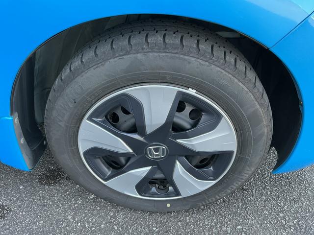 フィットハイブリッド Fパッケージ Fパッケージ/スーパーUVカットフロントドアガラス/オートリトラミラー/アームレスト付センターコンソールボックス/ETC車載器/プラズマクラスター(6枚目)