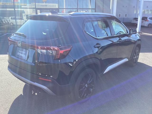 ＷＲ－Ｖ Ｚ＋ブラックスタイル　ＨｏｎｄａＳＥＮＳＩＮＧ／ＨｏｎｄａＧａｔｈｅｒｓナビ／ＬＥＤフォグライト／本革巻ステアリングホイール＋セレクトレバー／リアセンターアームレスト（ドリンクホルダー付）／１７インチアルミホイール（3枚目）