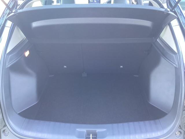 ＷＲ－Ｖ Ｚ＋ブラックスタイル　ＨｏｎｄａＳＥＮＳＩＮＧ／ＨｏｎｄａＧａｔｈｅｒｓナビ／ＬＥＤフォグライト／本革巻ステアリングホイール＋セレクトレバー／リアセンターアームレスト（ドリンクホルダー付）／１７インチアルミホイール（10枚目）