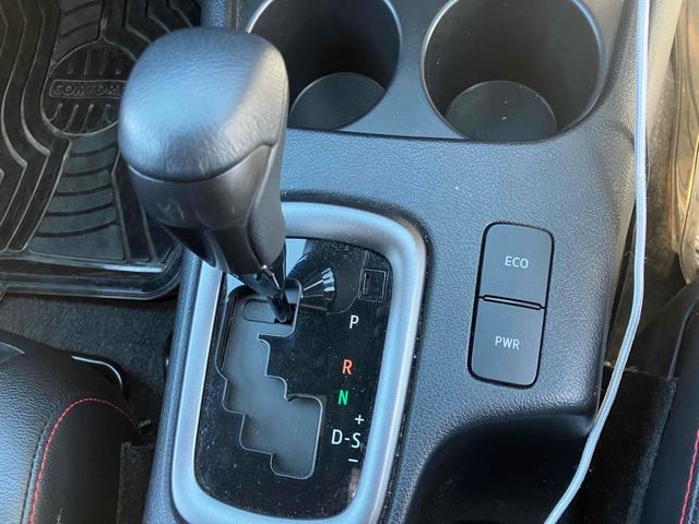 ���i�����ގ��ɕK�����삷�郌�o�[�ł��B����̂��₷�����̂ɂȂ��Ă��܂��B���Ј�x�̊����Ă��������B