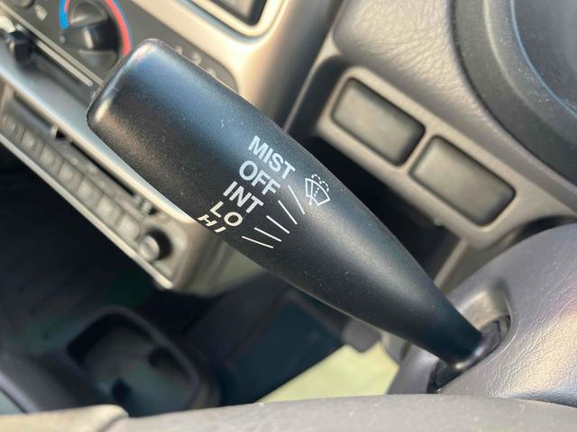 アクティトラック タウン ワンオーナー 5速MT キーレスエントリー エアコン 運転席エアバッグ(6枚目)