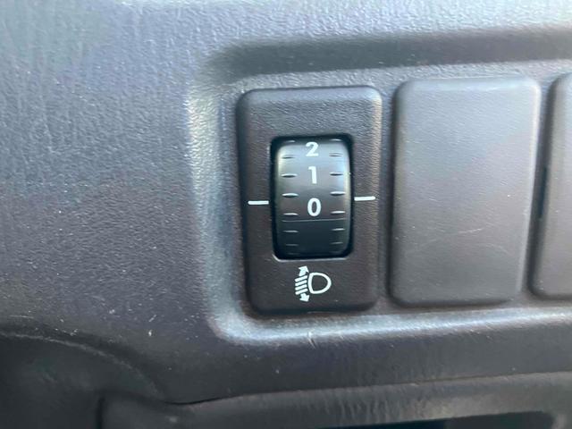 ご覧いただきありがとうございます♪気になったお車がありましたらお気軽にお電話をください♪