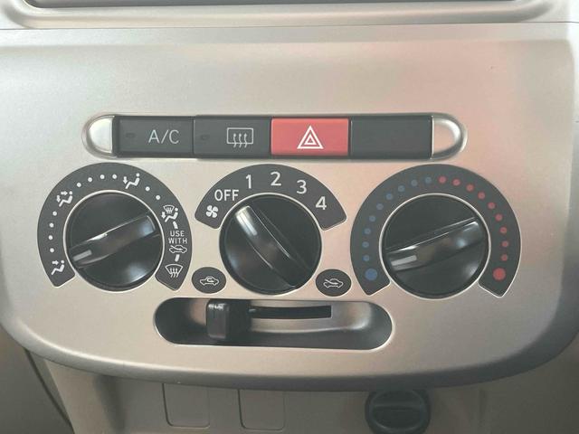 タント X 電動スライドドア ナビ TV スマートキー 電動格納ミラー ベンチシート CVT 盗難防止システム ABS CD DVD再生 衝突安全ボディ エアコン パワーステアリング パワーウィンドウ(7枚目)