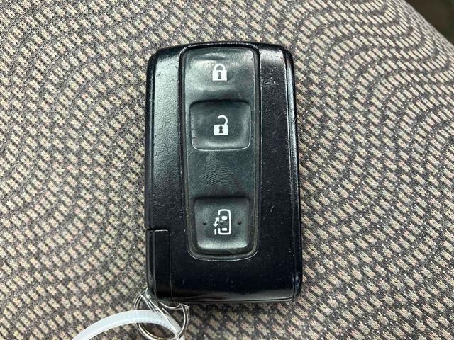 タント X 電動スライドドア ナビ TV スマートキー 電動格納ミラー ベンチシート CVT 盗難防止システム ABS CD DVD再生 衝突安全ボディ エアコン パワーステアリング パワーウィンドウ(9枚目)