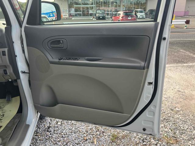 タント X 電動スライドドア ナビ TV スマートキー 電動格納ミラー ベンチシート CVT 盗難防止システム ABS CD DVD再生 衝突安全ボディ エアコン パワーステアリング パワーウィンドウ(52枚目)