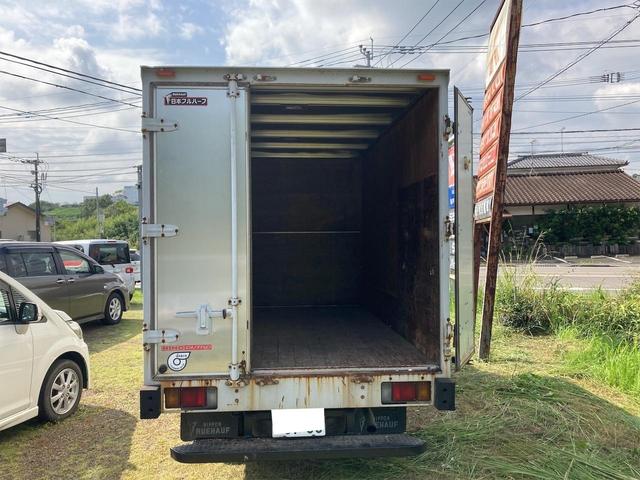 アルミバン 最大積載量2000kg 荷台室内灯 NOx・PM適合車 5速ミッション フル装備(8枚目)
