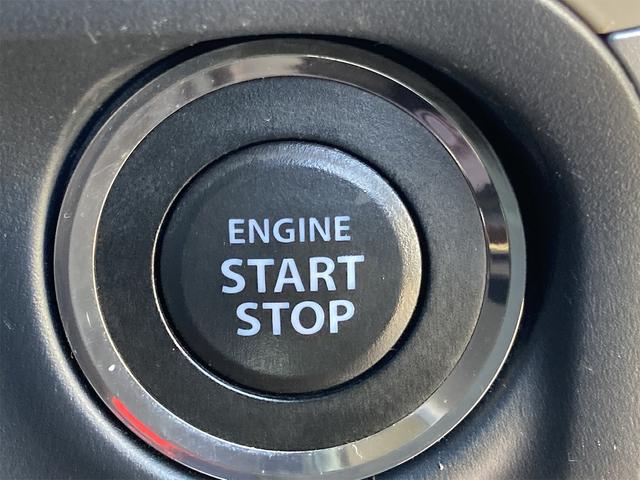 アルトラパン Ｘ　スマートキー　電動格納ドアミラー　プッシュスターター　ベンチシート　ＣＶＴ　盗難防止システム　純正１４インチアルミホイール　ＡＢＳ　運転席・助手席エアバック（6枚目）