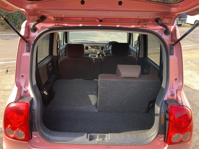 アルトラパン Ｘ　スマートキー　電動格納ドアミラー　プッシュスターター　ベンチシート　ＣＶＴ　盗難防止システム　純正１４インチアルミホイール　ＡＢＳ　運転席・助手席エアバック（17枚目）