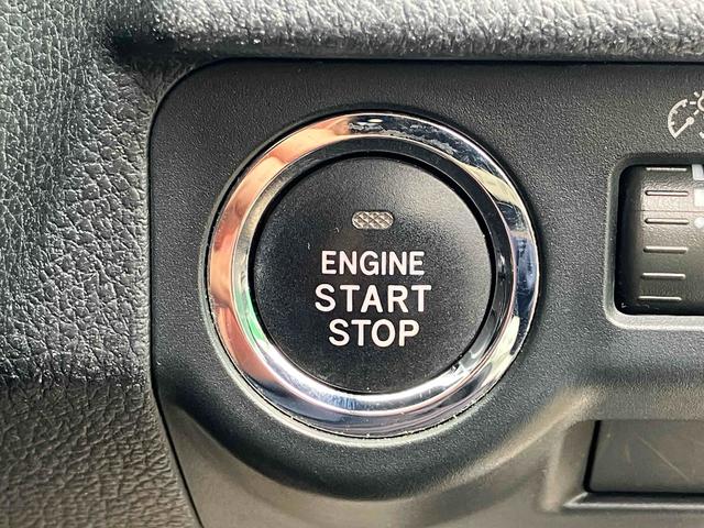 インプレッサスポーツ ２．０ｉ　オートクルーズコントロール　アルミホイール　オートライト　スマートキー　アイドリングストップ　電動格納ミラー　ＣＶＴ　盗難防止システム　ＡＢＳ　ＥＳＣ　ＣＤ　ＵＳＢ　エアコン　パワーステアリング（9枚目）