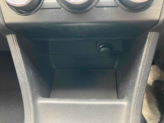 インプレッサスポーツ ２．０ｉ　オートクルーズコントロール　アルミホイール　オートライト　スマートキー　アイドリングストップ　電動格納ミラー　ＣＶＴ　盗難防止システム　ＡＢＳ　ＥＳＣ　ＣＤ　ＵＳＢ　エアコン　パワーステアリング（41枚目）