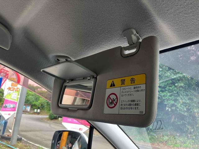 インプレッサスポーツ ２．０ｉ　オートクルーズコントロール　アルミホイール　オートライト　スマートキー　アイドリングストップ　電動格納ミラー　ＣＶＴ　盗難防止システム　ＡＢＳ　ＥＳＣ　ＣＤ　ＵＳＢ　エアコン　パワーステアリング（45枚目）