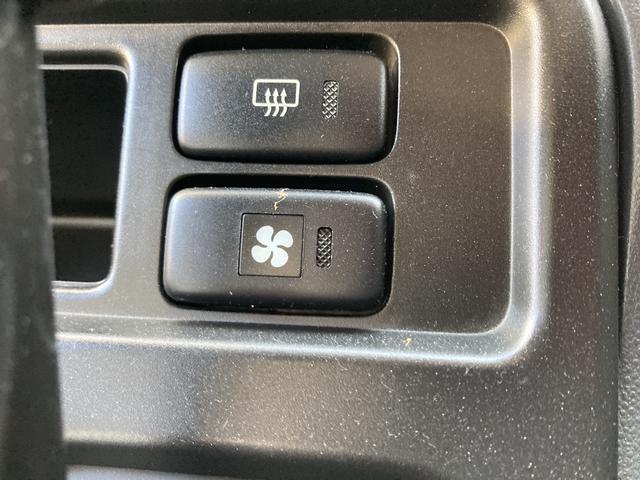 ハイゼットカーゴ 　福祉車輌　両側スライドドア　ＡＴ　エアコン　パワーウィンドウ　運転席エアバッグ（48枚目）