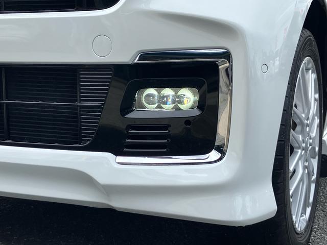 Ｎ－ＢＯＸカスタム Ｌターボ　衝突被害軽減ブレーキ　レーンアシスト　ナビＴＶ　Ｂｌｕｅｔｏｏｔｈ　パドルシフト　クルーズコントロール　ハーフレザーシート　シートヒーター　両側パワースライド　オートＬＥＤヘッドライト　純正１５アルミ（12枚目）